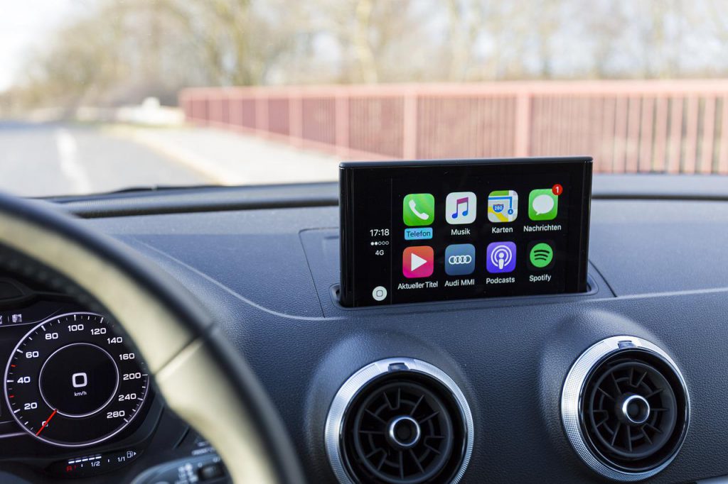 Moderne Navi-Systeme für’s Auto zeigen nicht nur wo es lang geht